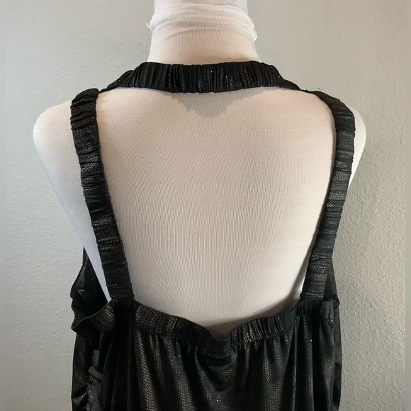 Torrid Draped Tank Top in Black with Subtle Gold Metallic Design - Picture 6 of 12